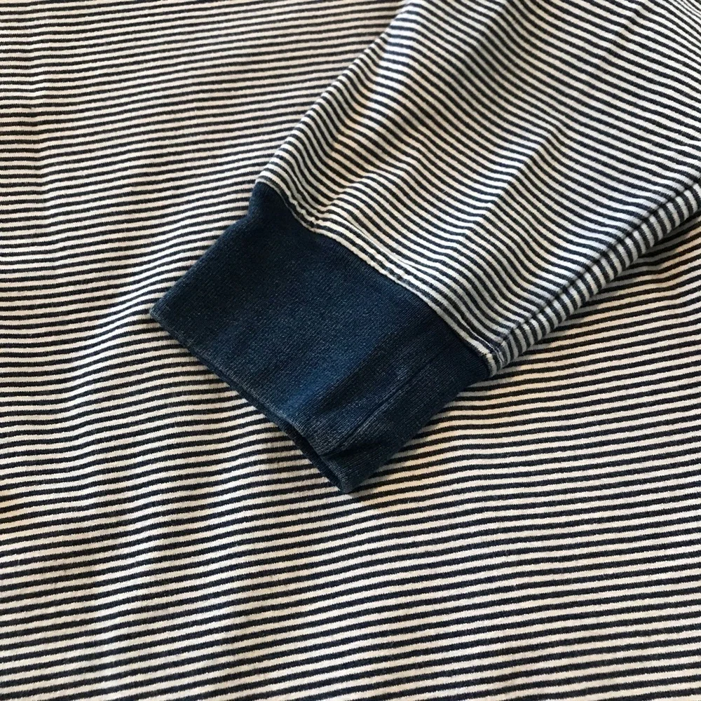 🚤J CREW Lightweight Sweatshirt